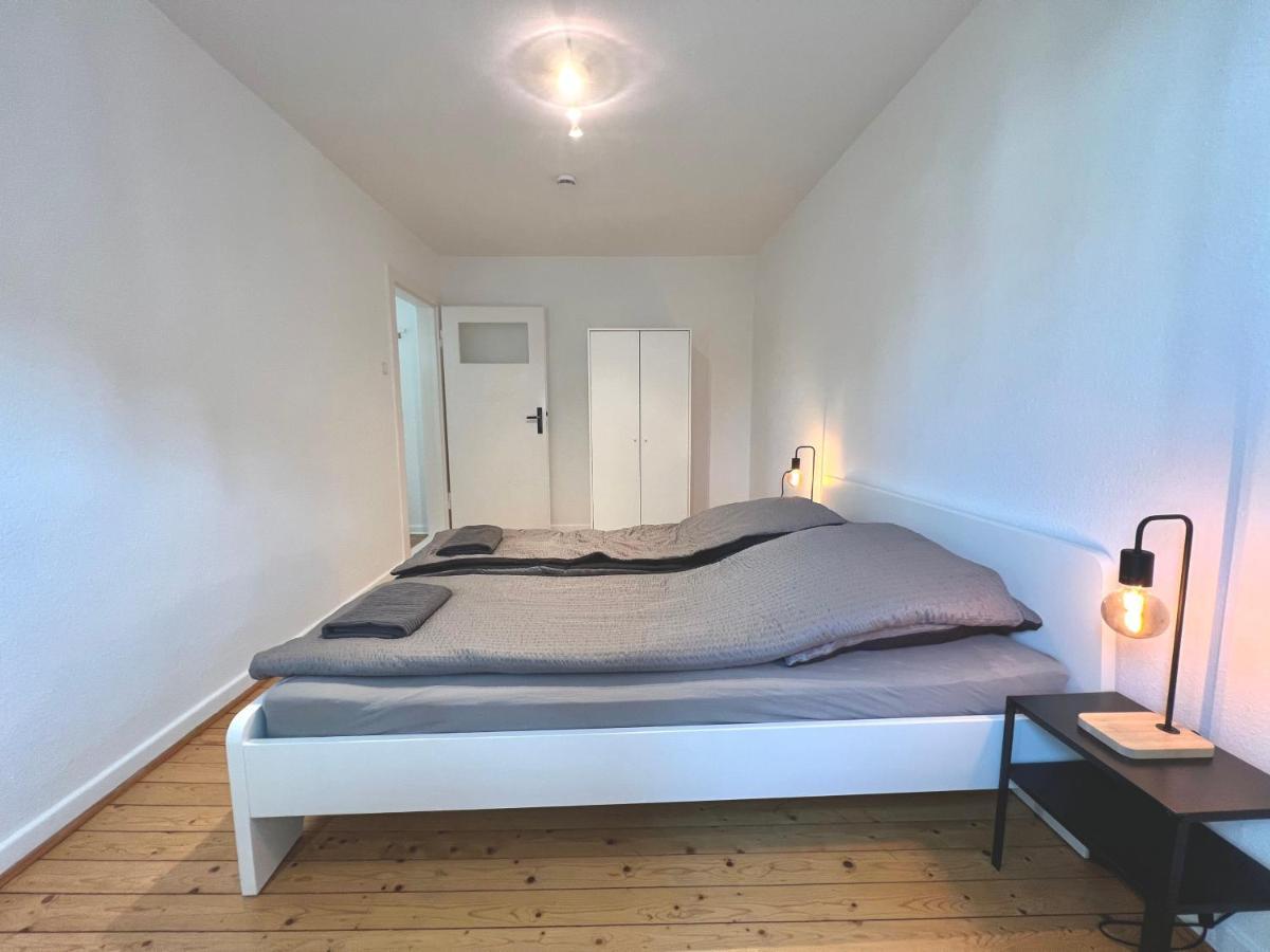 Doppelbett Unterkunft Vahrenwald-List 하노버 외부 사진